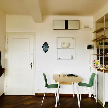 Cozy Con Terrazza A *