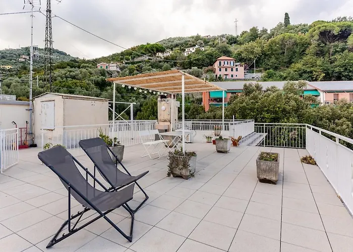 Cozy Con Terrazza A Recco