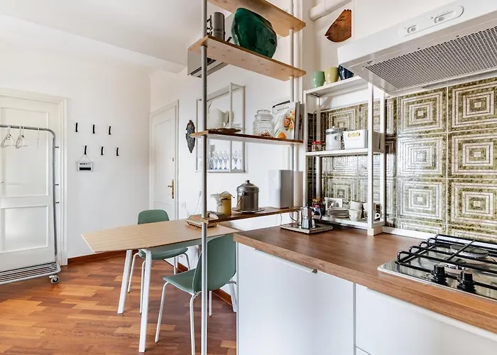 Cozy Con Terrazza A Lägenhet *